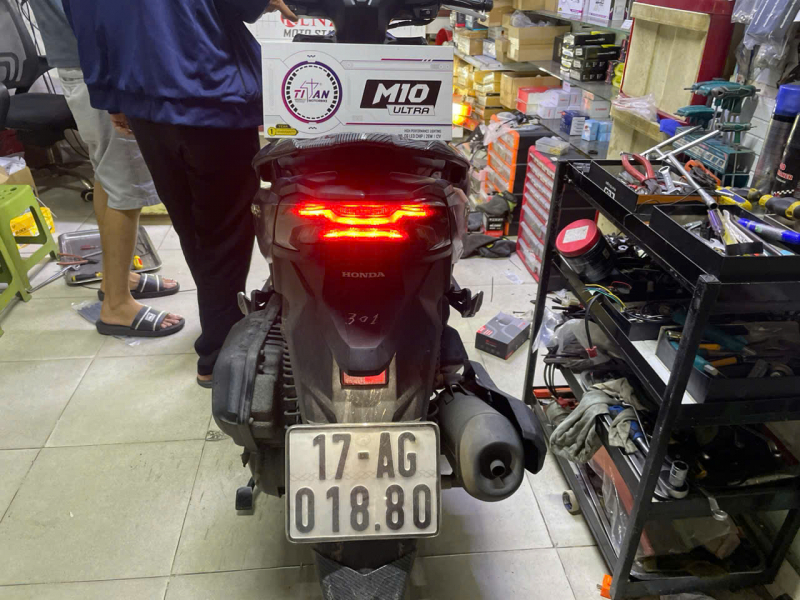 Độ đèn nâng cấp ánh sáng NÂNG CẤP ÁNH SÁNG M10 ULTRA V2 CHO XE AB125